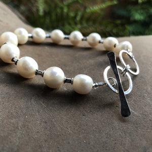 Pearl with Toggle
